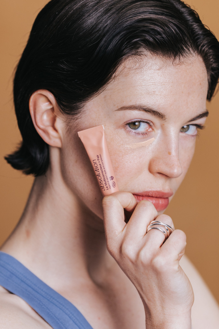 Absolution Organic Concealer: Reveal Your Beauty